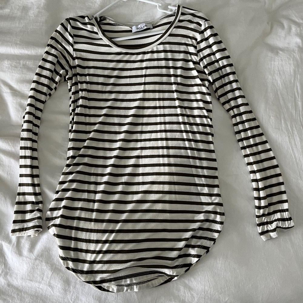 Carly Jean Los Angeles Basics Scoop Long Sleeve